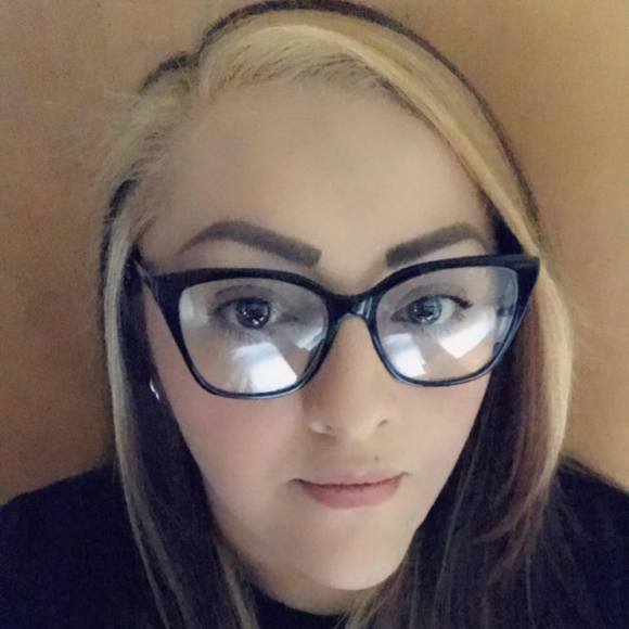 Meet your Posher, Tania - Picture 1 of 1